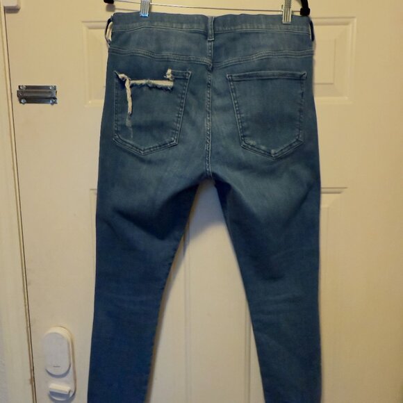NWOT Express sz.14R  Hyper Stretch Ankle High Rise Jeans Legging Ripped - Picture 6 of 6